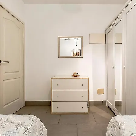 Cozy Near Playa Fanabe Apartament