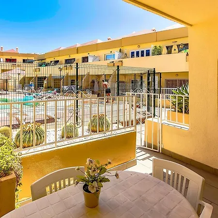 Cozy Near Playa Fanabe